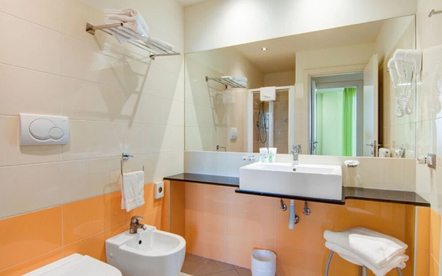 2-room Apartment 39 M2 - Inh 28143