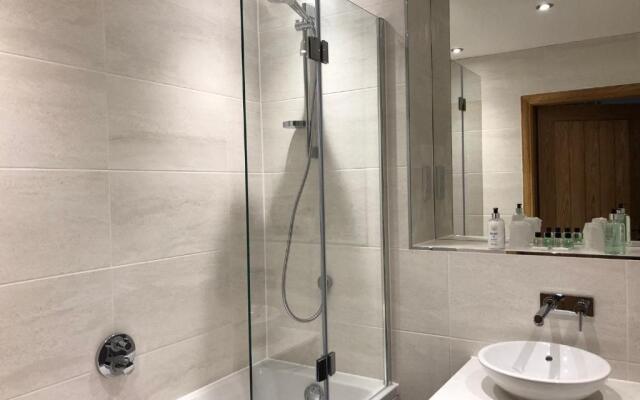 Royal Golf Apartments