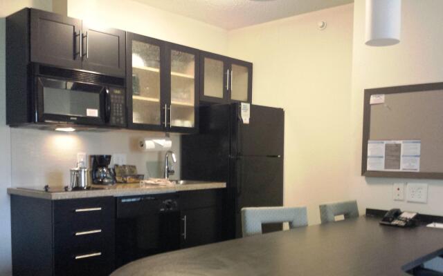 Candlewood Suites Greenville NC by IHG