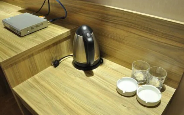 Haixin Youth Hotel (Henan People's Hospital, Provincial Tumor Hospital Shop) – Guest Rooms – Zhengzhou