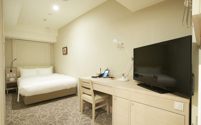 Quintessa Hotel Tokyo Haneda Comic & Books
