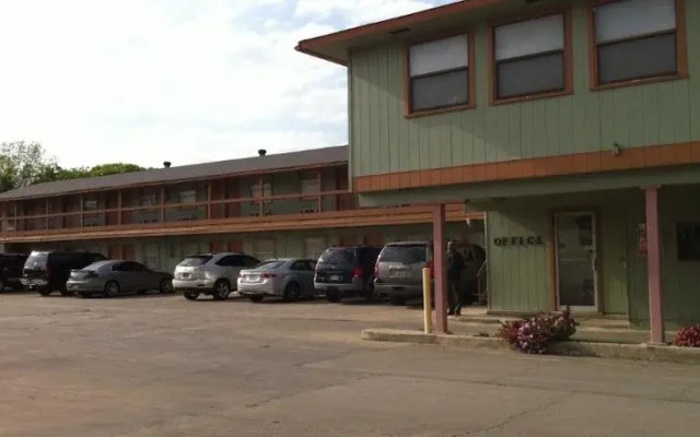 El Mio Motel