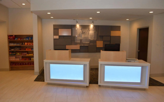 Holiday Inn Express & Suites Waterville - North by IHG