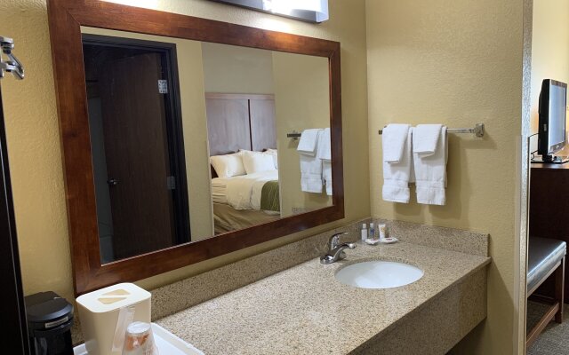 Comfort Inn Green Valley I-19