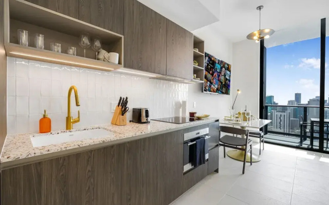 Studio with City Views in Downtown Miami