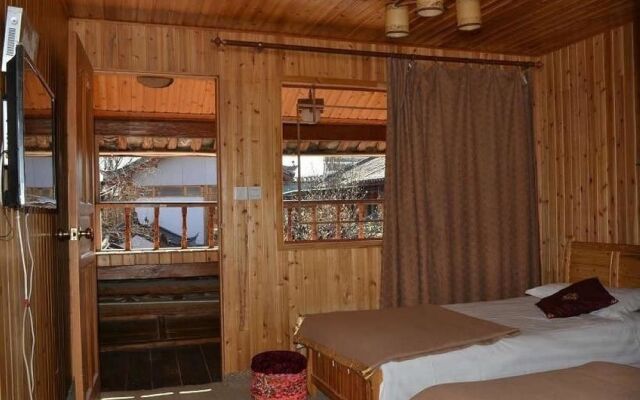 Lijiang Shuhe Photographer Station