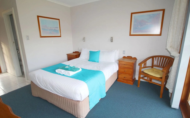 Port Arthur Motor Inn – Guest Rooms – Port Arthur