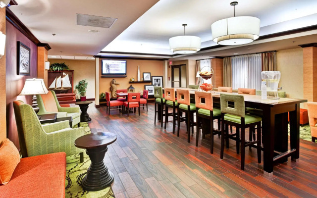 Hampton Inn Seekonk
