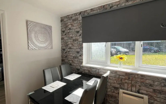 Stunning 1 Bedroom Apartment in Dagenham