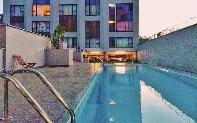Lavish Apartment With Swimming Pool Ongata Rongai
