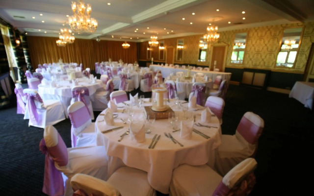 Cricklade House Hotel, Sure Hotel Collection by Best Western