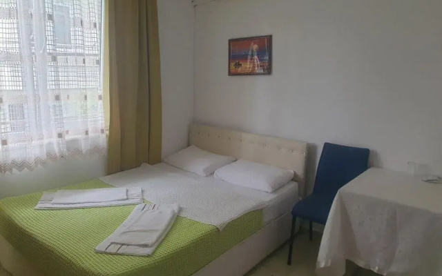 Batı Motel