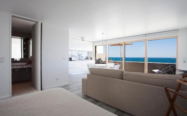 Season Apartments