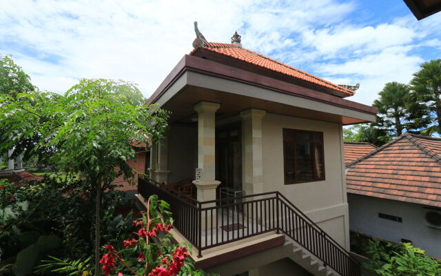 Frangipani Bungalow
