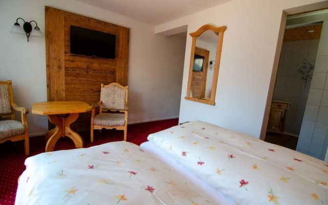 The Oyster Bay Hotel Suites