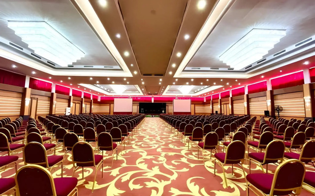 Grand Asrilia Hotel