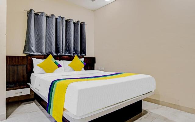 Hotel Anand Shree,Indore