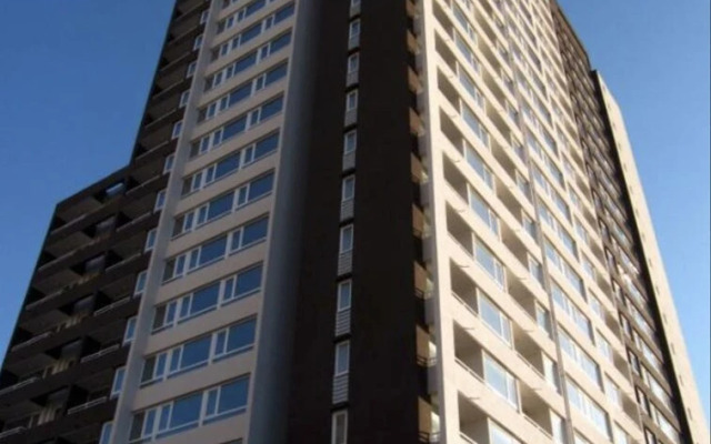 445 Obispo Hipolito salas