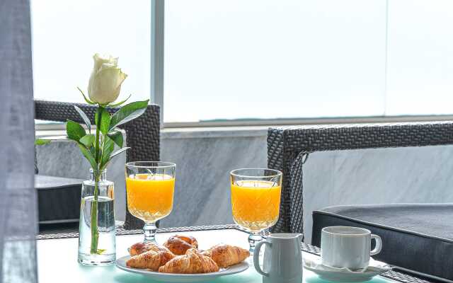 Athenian Riviera Hotel & Suites