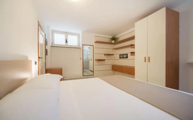 Gioia 13 - Standard Studio