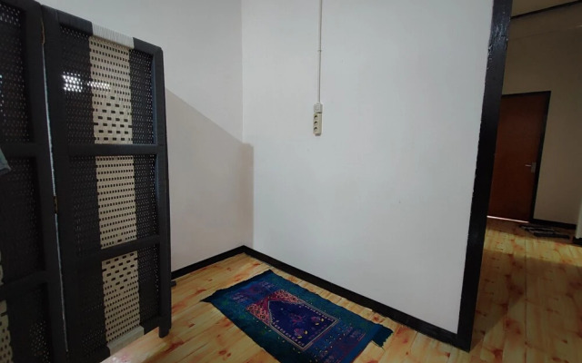 OYO 92357 Zzip Homestay