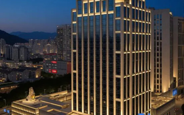 Outer Island City Hotel (Longyan Wanbao Plaza) – Outside – Longyan