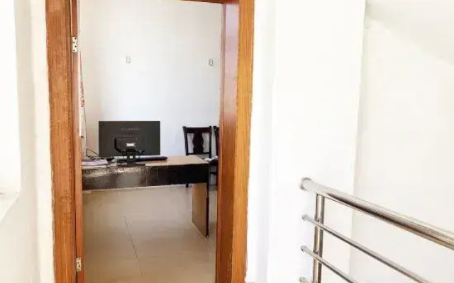 OYO  fuliang hongyuan road hotel