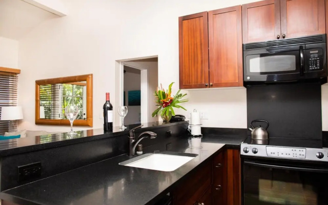 Aina Nalu I204 2 Bedroom Condo
