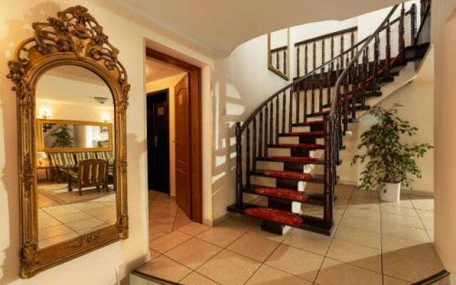 Villa Toscania
