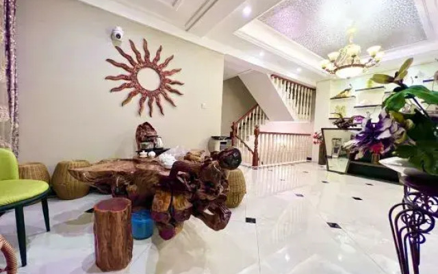 Shiyi Inn