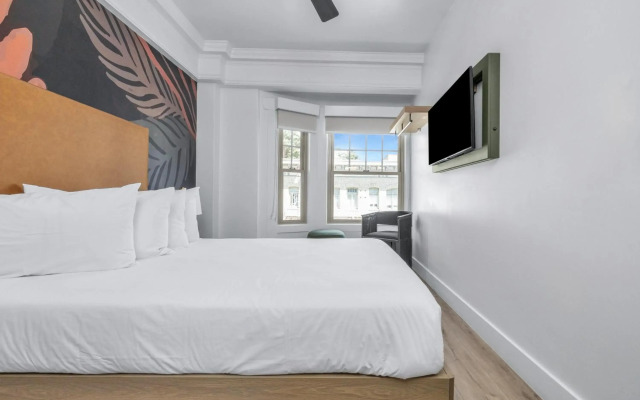 Nob Hill Hotel