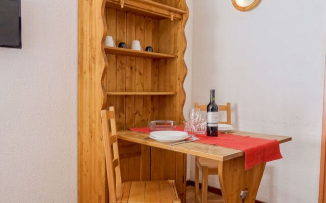 Rond Point des Pistes 30160