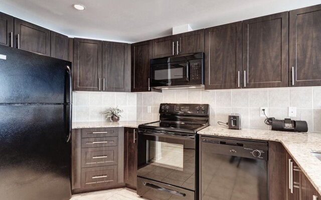 Corporate Stays - Claridge Plaza