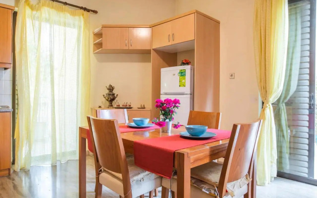 Sunny Apartment