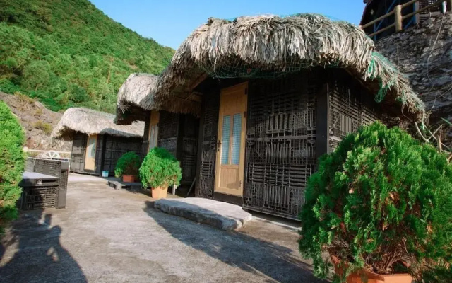 Cat Ba Mountain View Homestay