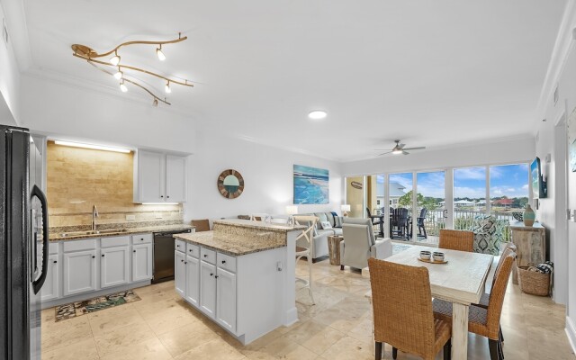 Sailmakers Place 302