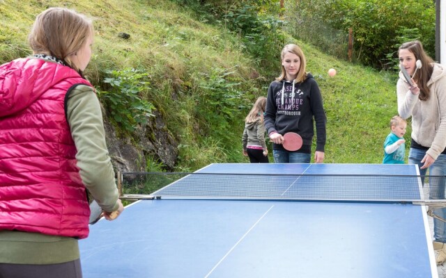 Hotel & Chalet Dorfer