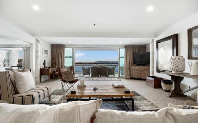 Auckland Waterfront Serviced Apartments on Prince's Wharf