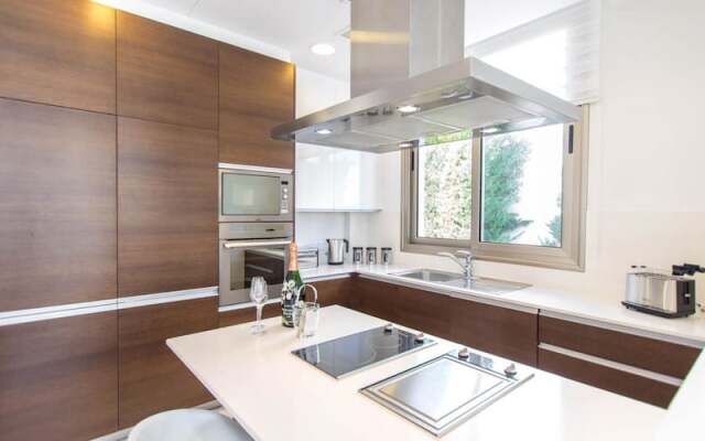 Oceanview Luxury Villa 138