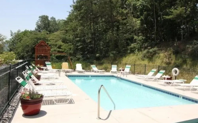 Yogi Bear's Jellystone Park at Pigeon Forge/Gatlinburg