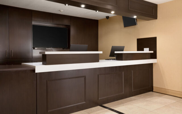 Spark by Hilton Woodstock