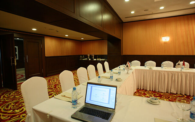 Latanya Palm & Spa Airport Antalya