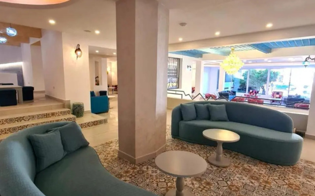Spring Holiday Resort