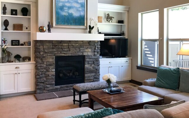 999wabig 4 Bedroom Home