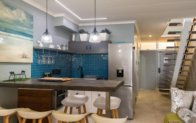 Sea front designer apartment