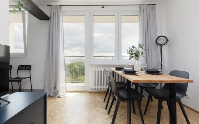 Apartment 1 km to Old Town by Renters