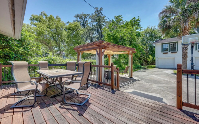 Beautiful Jacksonville Home: Walkable Location