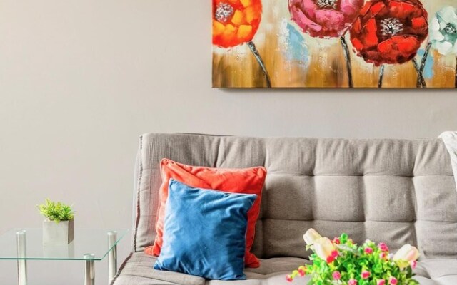 Cozy 1 King BR Apt w Netflix - Prime Location