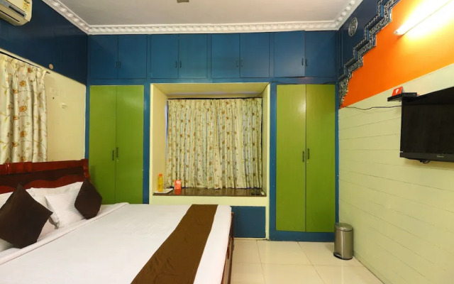 OYO 8033 Premam Service Apartment