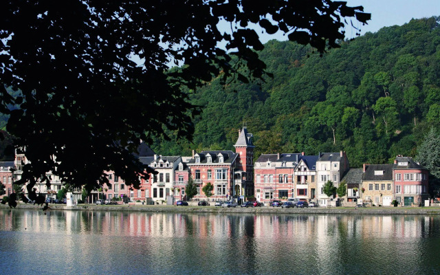 Auberge de Jeunesse de Namur - Hostel